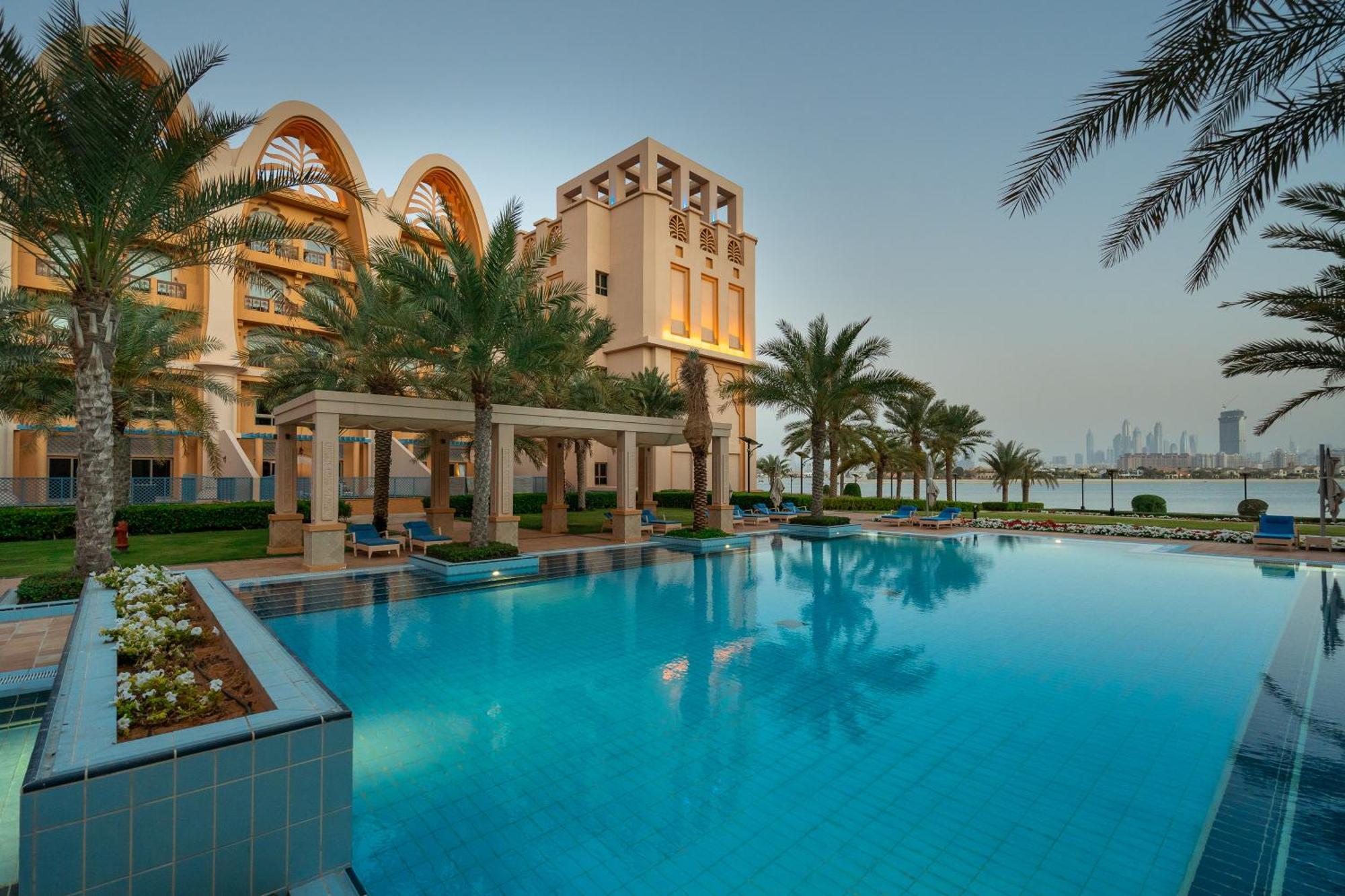 Simply Comfort In Sarai Palm Jumeirah Дубай Екстер'єр фото